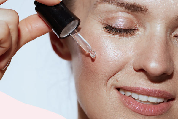 The Ultimate Guide to Retinol: Unlocking Youthful Radiance